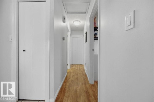 2340 138 Avenue, Edmonton, AB - Indoor Photo Showing Other Room