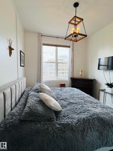 443 10403 122 Street, Edmonton, AB - Indoor Photo Showing Bedroom