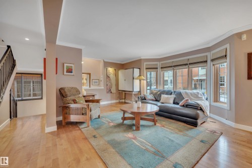 9727 101A Street, Edmonton, AB - Indoor Photo Showing Living Room