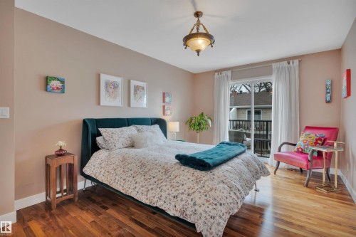 9727 101A Street, Edmonton, AB - Indoor Photo Showing Bedroom