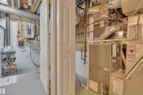 9727 101A Street, Edmonton, AB - Indoor Photo Showing Basement