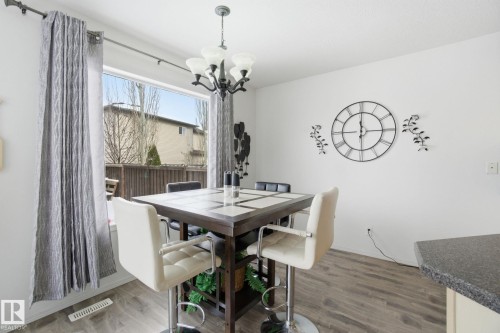 1181 Westerra Link, Stony Plain, AB - Indoor Photo Showing Dining Room