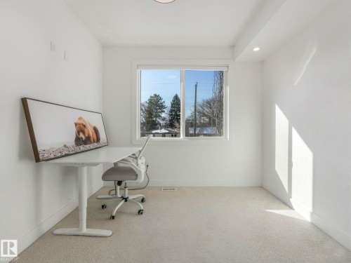 7741 81 Avenue Nw, Edmonton, AB - Indoor Photo Showing Other Room