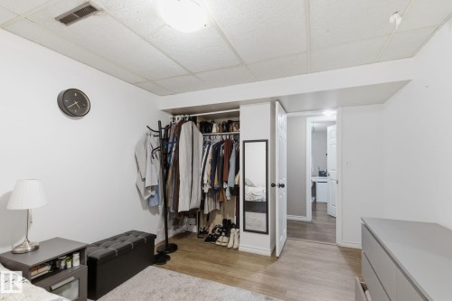 10617 167A Avenue, Edmonton, AB - Indoor