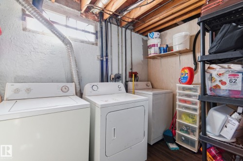 10617 167A Avenue, Edmonton, AB - Indoor Photo Showing Laundry Room