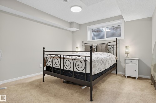 1536 22 St Nw, Edmonton, AB - Indoor Photo Showing Bedroom