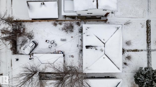 9704 76 Street, Edmonton, AB - Outdoor