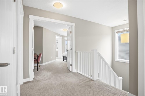 1408 Chahley Place, Edmonton, AB - Indoor Photo Showing Other Room