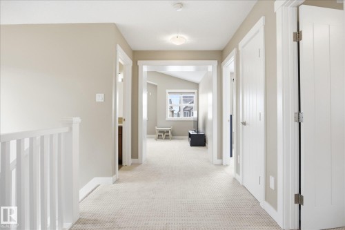 1408 Chahley Place, Edmonton, AB - Indoor Photo Showing Other Room