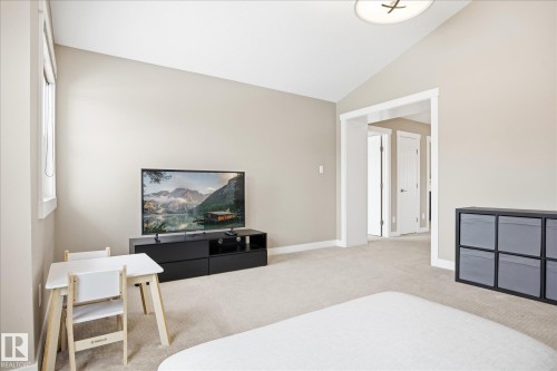 1408 Chahley Place, Edmonton, AB - Indoor Photo Showing Other Room