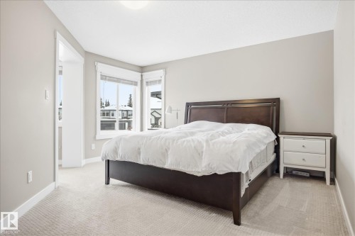 1408 Chahley Place, Edmonton, AB - Indoor Photo Showing Bedroom