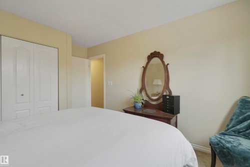 2005 108A Street, Edmonton, AB - Indoor Photo Showing Bedroom