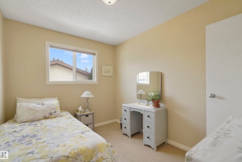 2005 108A Street, Edmonton, AB - Indoor Photo Showing Bedroom