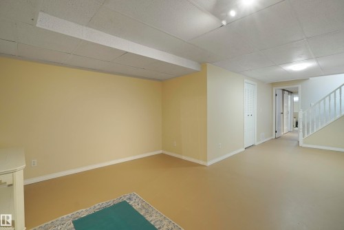 2005 108A Street, Edmonton, AB - Indoor