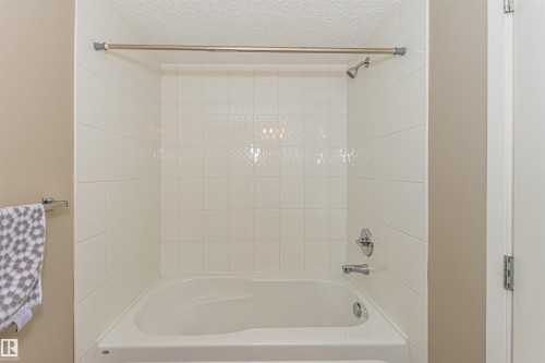 215 5816 Mullen Place, Edmonton, AB - Indoor Photo Showing Bathroom