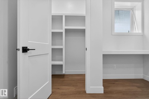 1129 Gyrfalcon Crescent, Edmonton, AB - Indoor