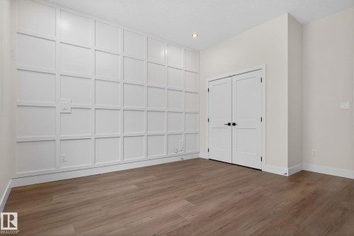 1129 Gyrfalcon Crescent, Edmonton, AB - Indoor Photo Showing Other Room