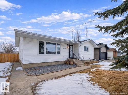 4213 48A Street  Vegreville, AB T9C 1B3