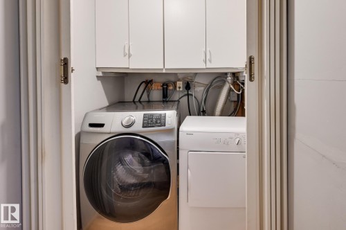 11114 80 Avenue Nw, Edmonton, AB - Indoor Photo Showing Laundry Room