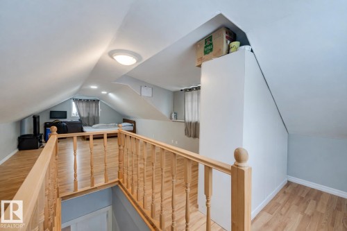 11114 80 Avenue Nw, Edmonton, AB - Indoor Photo Showing Other Room