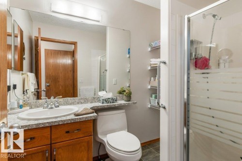 8 95 Gervais Road, St. Albert, AB - Indoor Photo Showing Bathroom