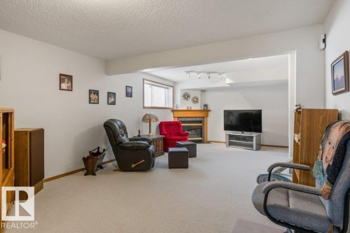 8 95 Gervais Road, St. Albert, AB - Indoor