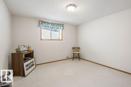 8 95 Gervais Road, St. Albert, AB - Indoor Photo Showing Other Room