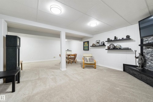 16020 123 Street, Edmonton, AB - Indoor