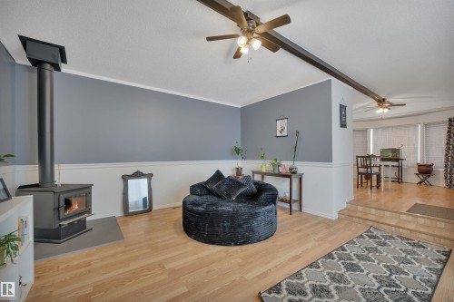 140 Evergreen Park Nw, Edmonton, AB - Indoor With Fireplace