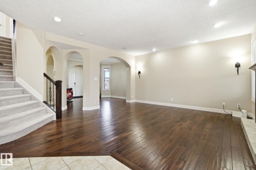 549 Hudson Road, Edmonton, AB - Indoor Photo Showing Other Room