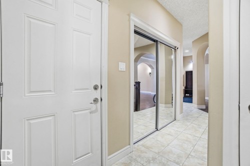 549 Hudson Road, Edmonton, AB - Indoor Photo Showing Other Room