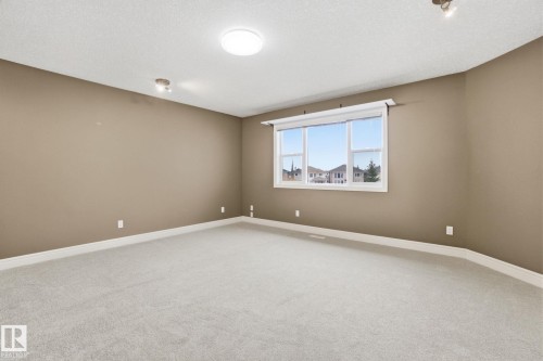549 Hudson Road, Edmonton, AB - Indoor Photo Showing Other Room