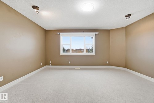 549 Hudson Road, Edmonton, AB - Indoor Photo Showing Other Room