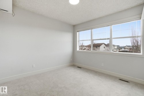 549 Hudson Road, Edmonton, AB - Indoor Photo Showing Other Room