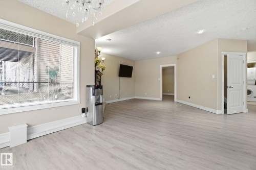 549 Hudson Road, Edmonton, AB - Indoor Photo Showing Other Room