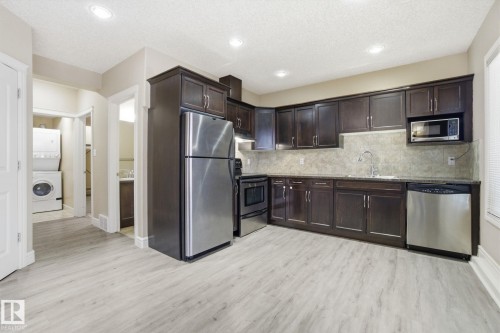 549 Hudson Road, Edmonton, AB - Indoor Photo Showing Kitchen With Double Sink