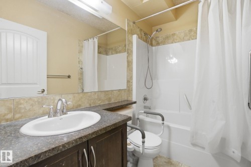 549 Hudson Road, Edmonton, AB - Indoor Photo Showing Bathroom