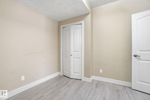 549 Hudson Road, Edmonton, AB - Indoor Photo Showing Other Room