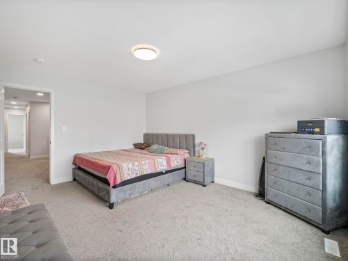 1143 Plum Lane, Edmonton, AB - Indoor Photo Showing Bedroom