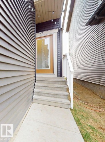 1143 Plum Lane, Edmonton, AB - Outdoor With Exterior