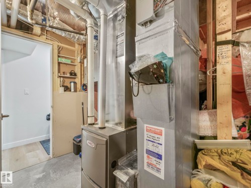 1143 Plum Lane, Edmonton, AB - Indoor Photo Showing Basement