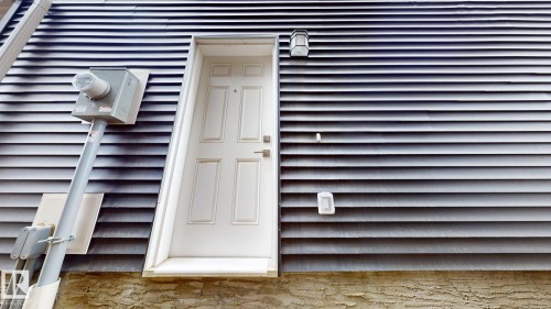 1143 Plum Lane, Edmonton, AB - Outdoor