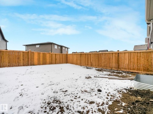 1143 Plum Lane, Edmonton, AB - Outdoor