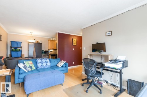 301 10547 83 Avenue, Edmonton, AB - Indoor