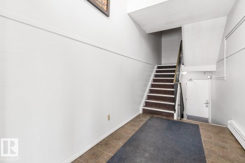 301 10547 83 Avenue, Edmonton, AB - Indoor Photo Showing Other Room