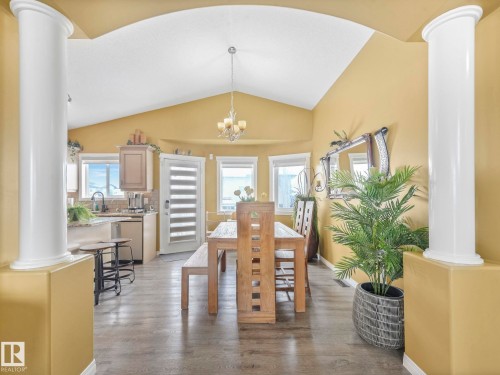16412 61 Street, Edmonton, AB - Indoor Photo Showing Dining Room