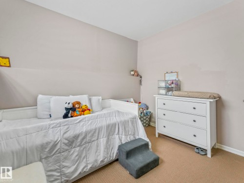 16412 61 Street, Edmonton, AB - Indoor Photo Showing Bedroom