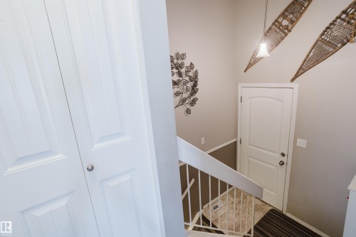 191 Kiniski Crescent, Edmonton, AB - Indoor Photo Showing Other Room