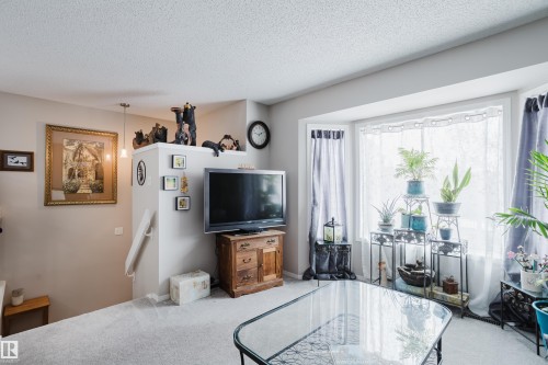 191 Kiniski Crescent, Edmonton, AB - Indoor