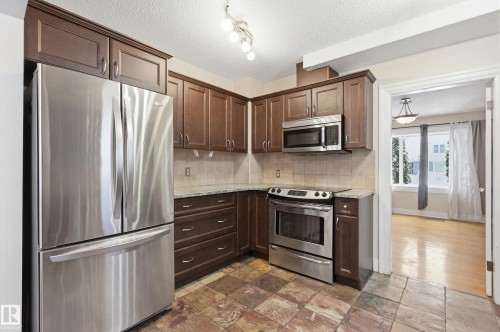 11019 126 Street, Edmonton, AB - Indoor Photo Showing Kitchen With Upgraded Kitchen